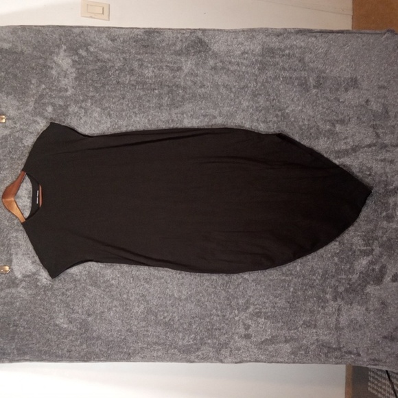 Universal Standard Geneva Dress Black Crew Neck Short Sleeve Womens Small 14/16 - Picture 1 of 8